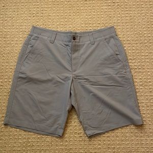 Under Armour Shorts (Athleisure)